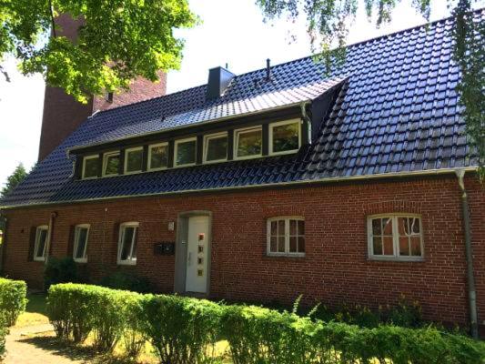 Ferienwohnungen Arp "2O" Mit Garten Und Parkplatz Itzehoe Exterior photo